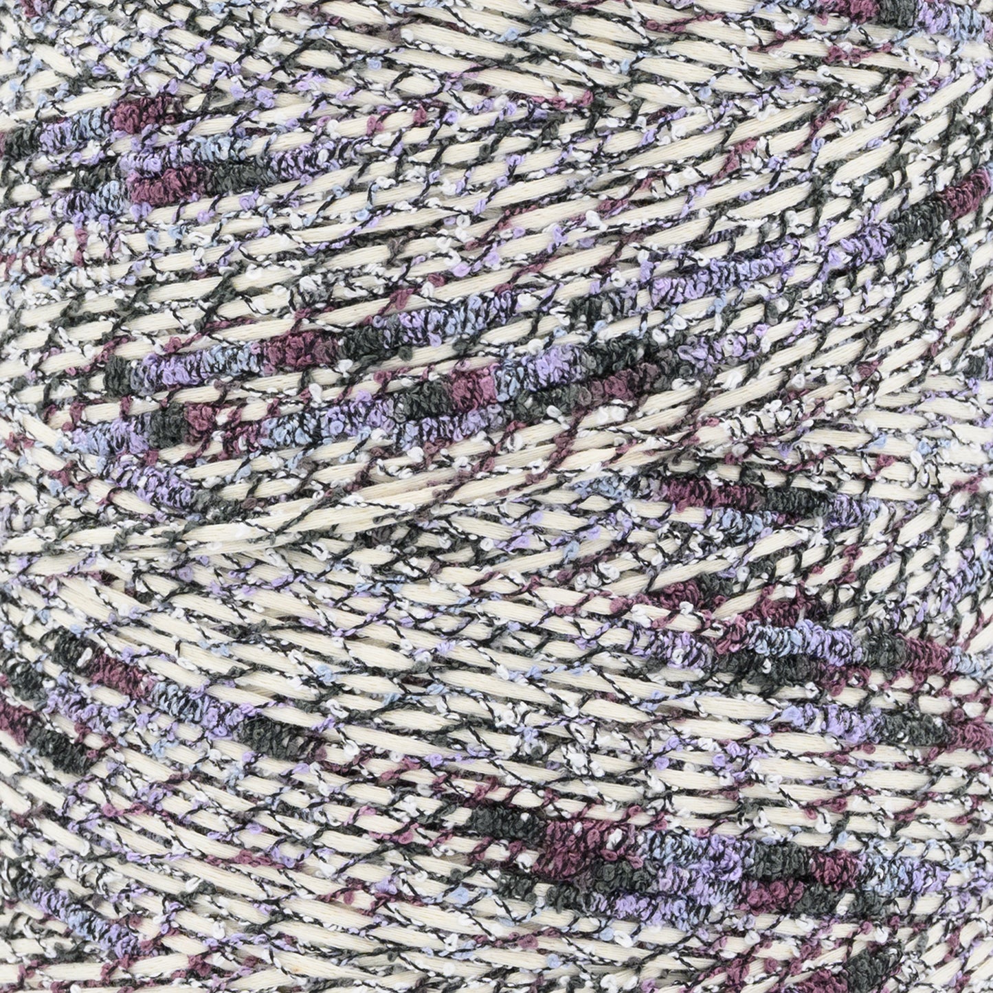 swatch__197 BERRY PATCH